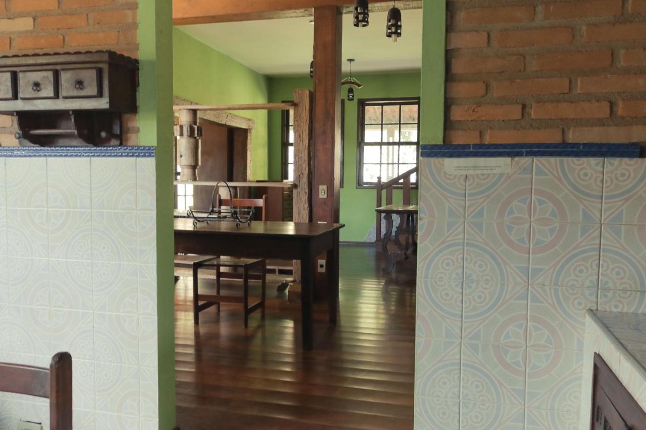 Em Tiradentes, Minas Gerais, Casa Tipica E Espacosa Em Terreno Arborizado Eksteriør bilde