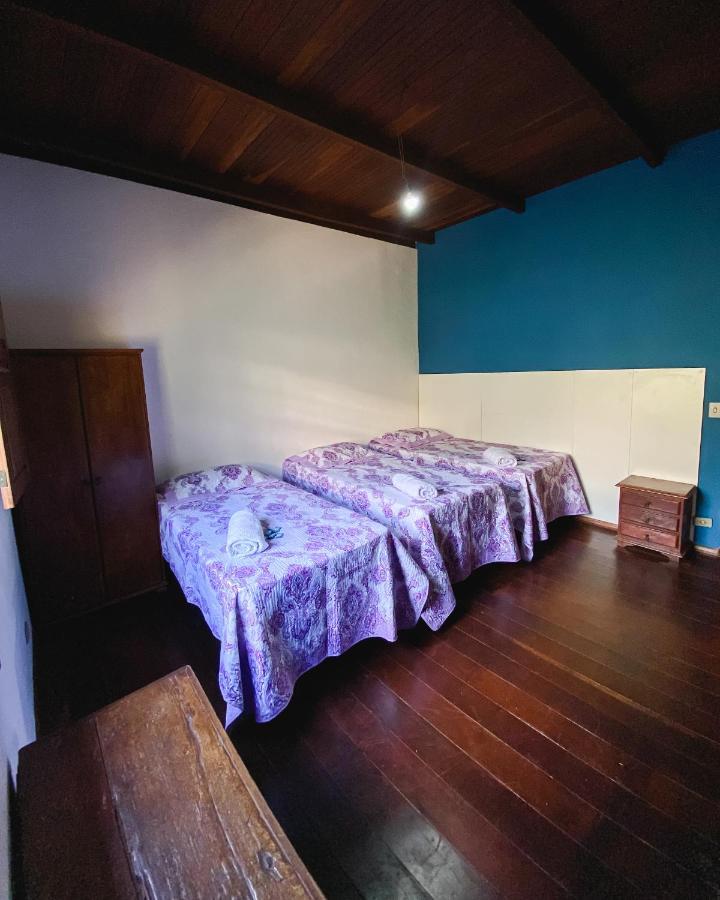 Em Tiradentes, Minas Gerais, Casa Tipica E Espacosa Em Terreno Arborizado Eksteriør bilde